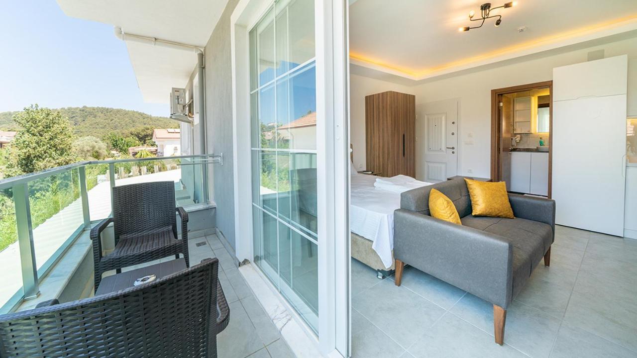 Midpoint Suites Fethiye Exterior foto